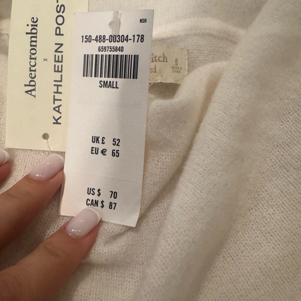 Abercrombie and Fitch off shoulder wool blend sweater size small - Picture 5 of 5